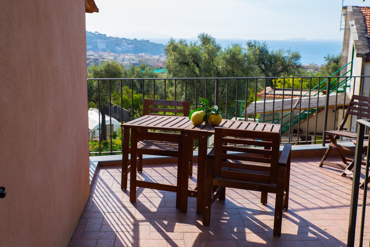 Lemon Flats Sorrento Panzió Kültér fotó