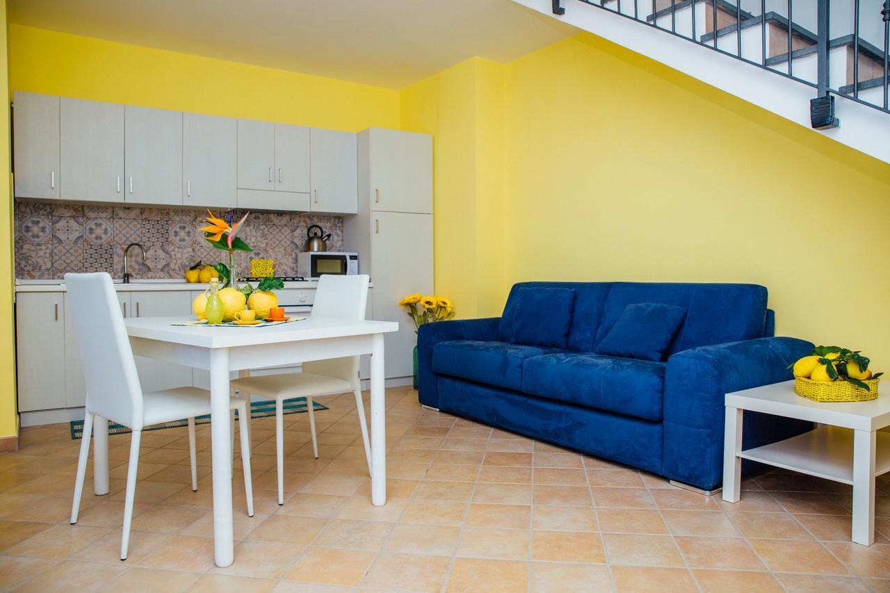 Lemon Flats Sorrento Panzió Kültér fotó